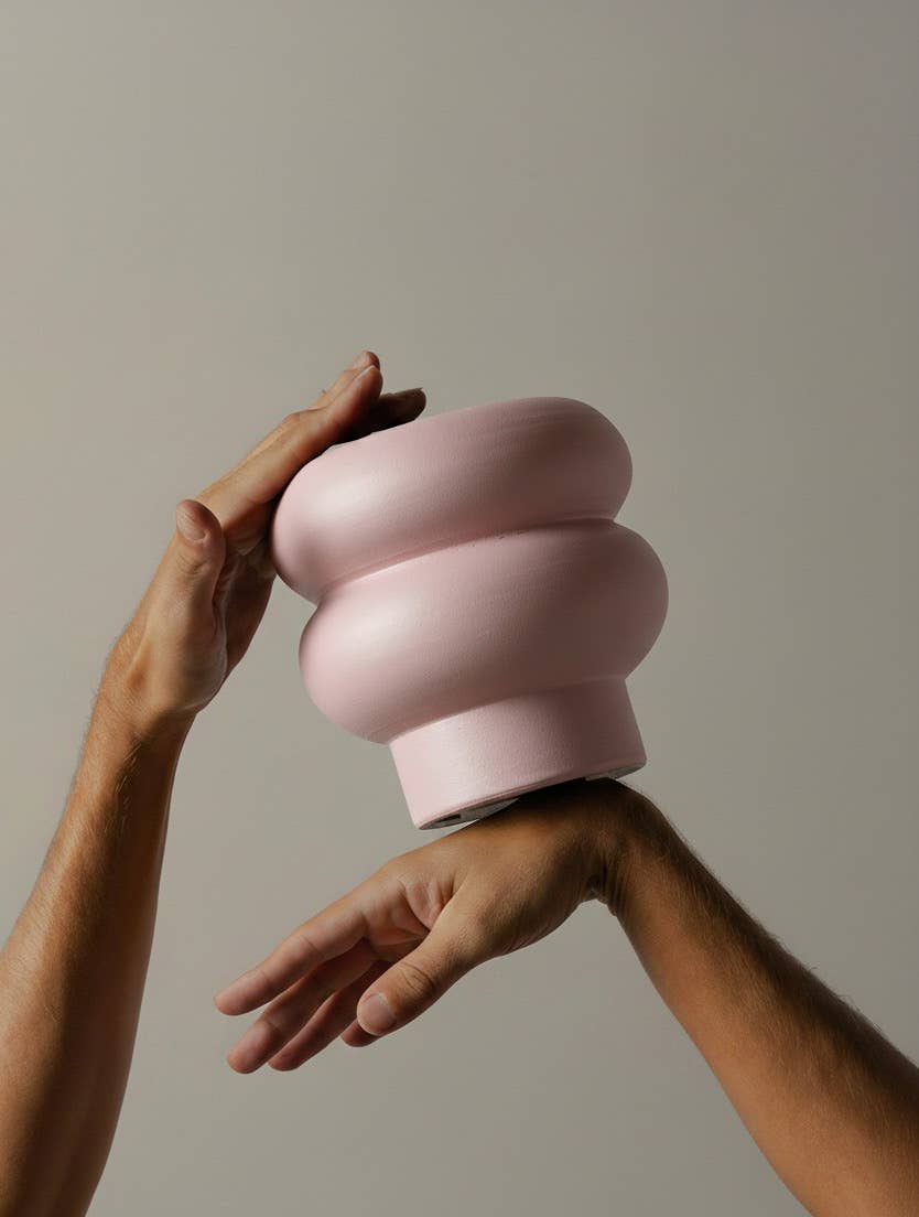 o cactuu – Großhandel Vasen – Ripple Vase Klein – Hellrosa – Perfekt für Blumen – Neu3