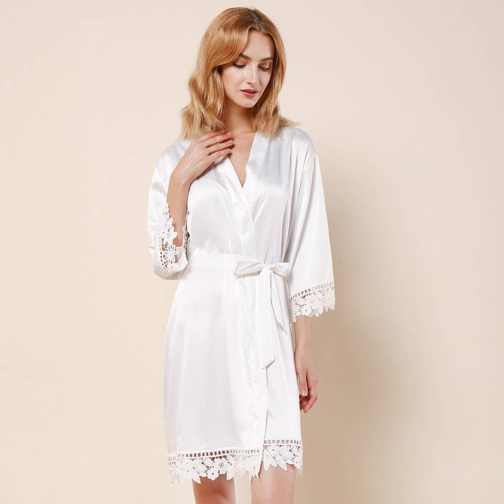 Mackleys - Wholesale Robe - Women's - PREORDER Satin Floral Lace Robe3