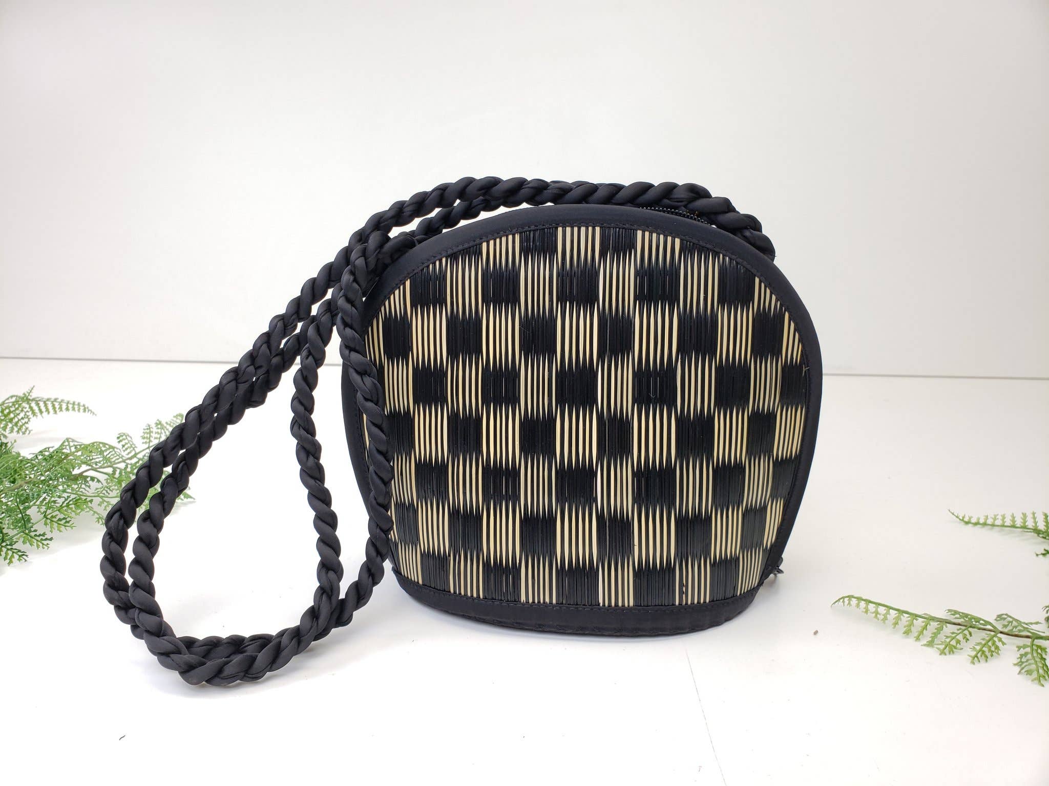 Baskets of Cambodia - Wholesale Crossbody Bag - Women's - Clamshell Shape Purse w/ Braided Handle & YKK Zipper27
