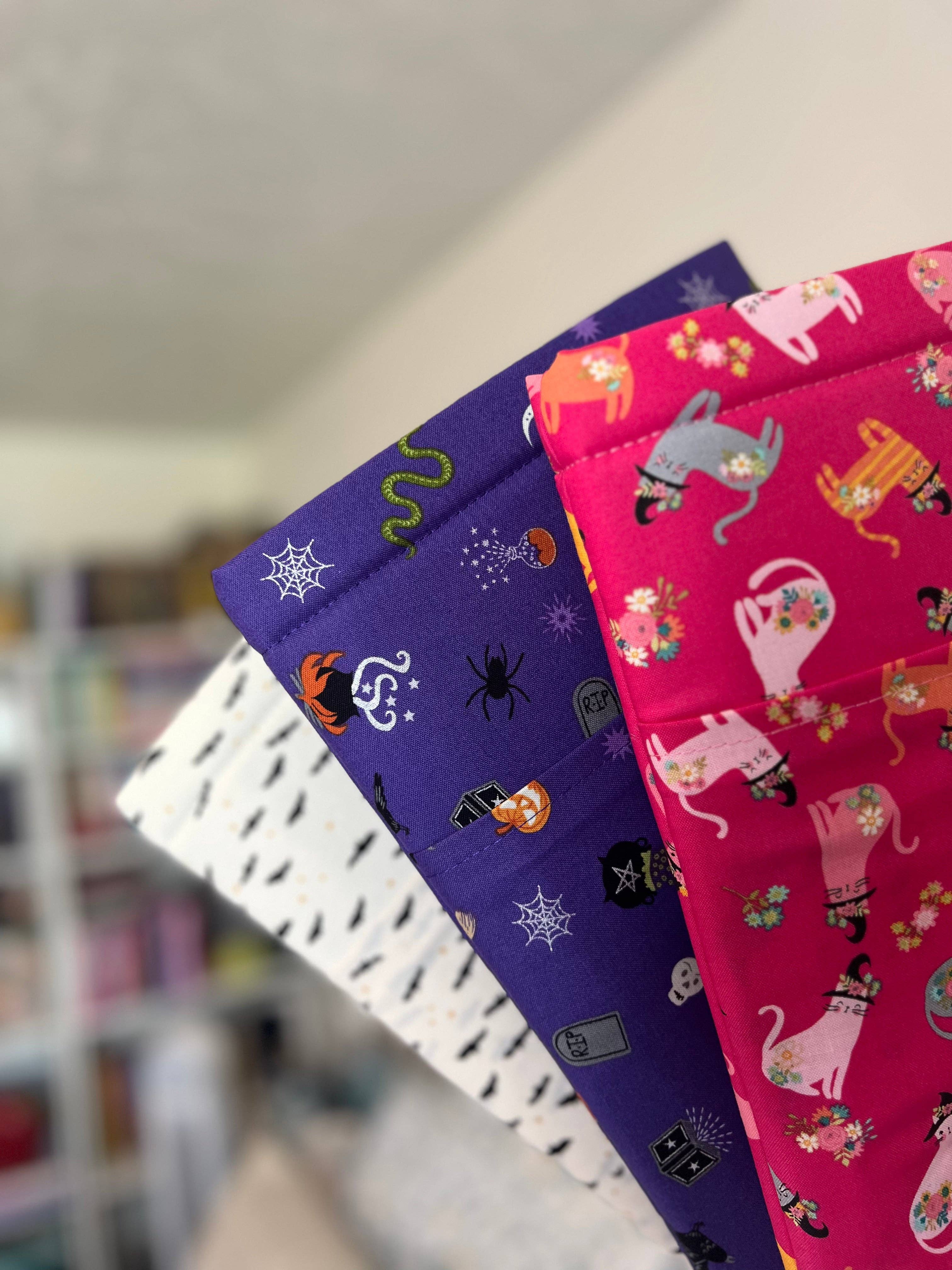 needlexstitchco - Vente Couvertures de livre - Lancer un sort2