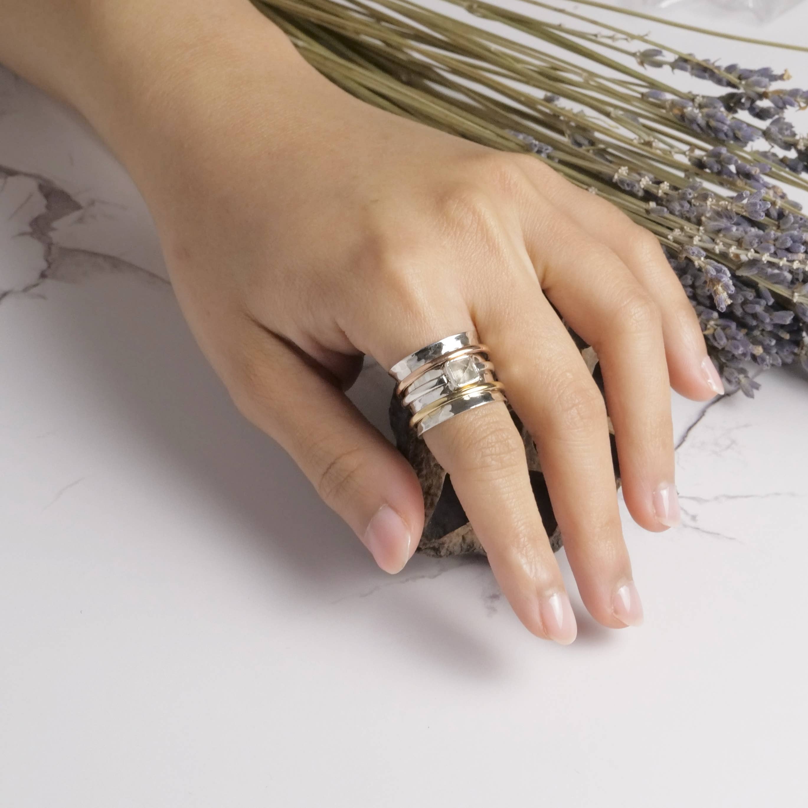 Baizaar - Wholesale Cocktail/Statement Ring - Sterling Silver Moonstone Spinner Ring2