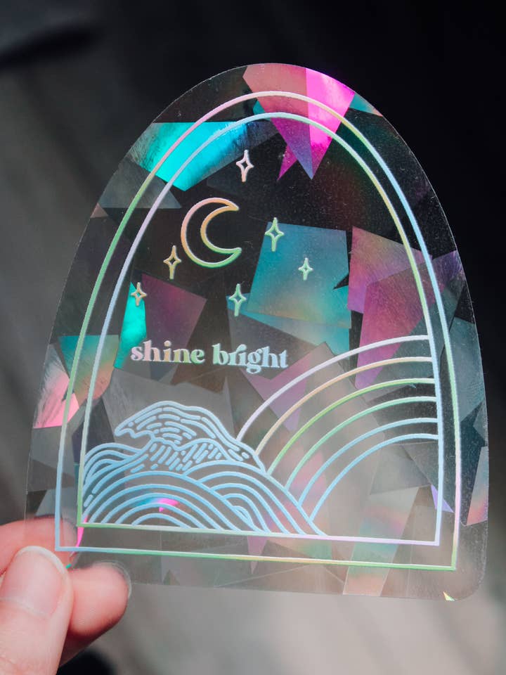 Shine Bright Nautical | Sonnenfänger in Regenbogenfarben für den Großhandel von Scribbles and Doodlez