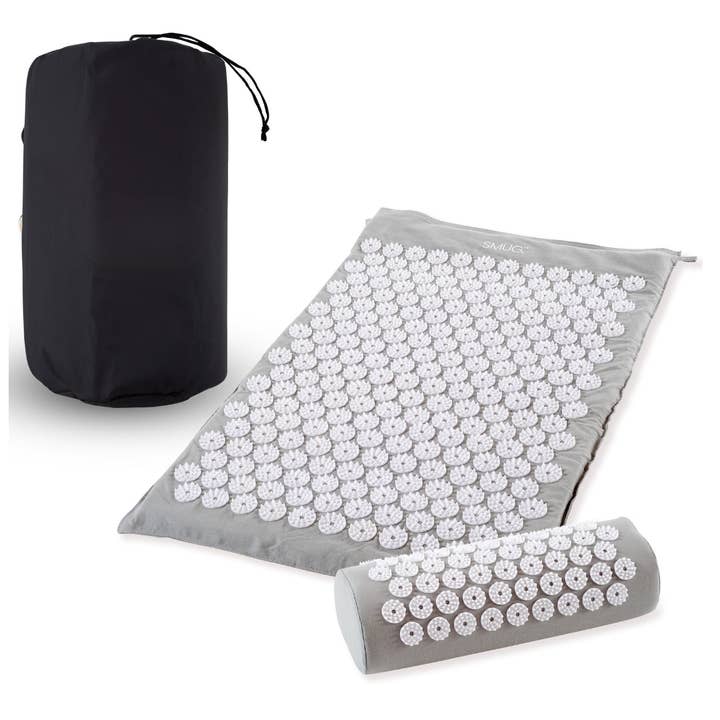 Acupressure Mat & Pillow for wholesale by Smug