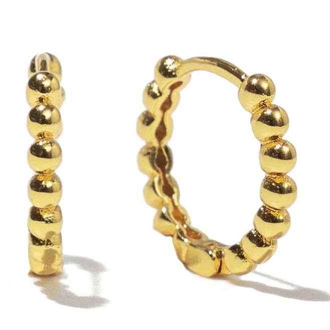 Créoles Délicates Perlées en Or 18K pour la vente par Brenda Grands Jewelry