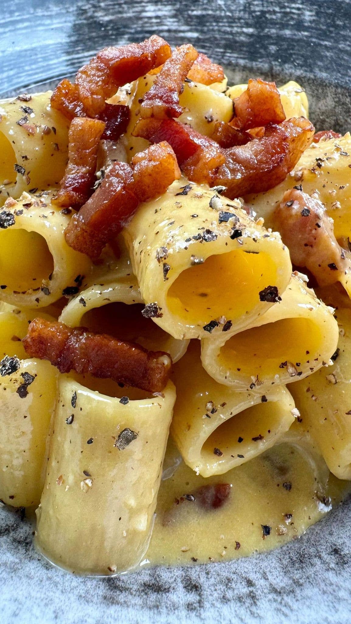 I sapori di una volta s.r.l.s - Wholesale Pork - English – Artisanally Cured Guanciale – 100%3