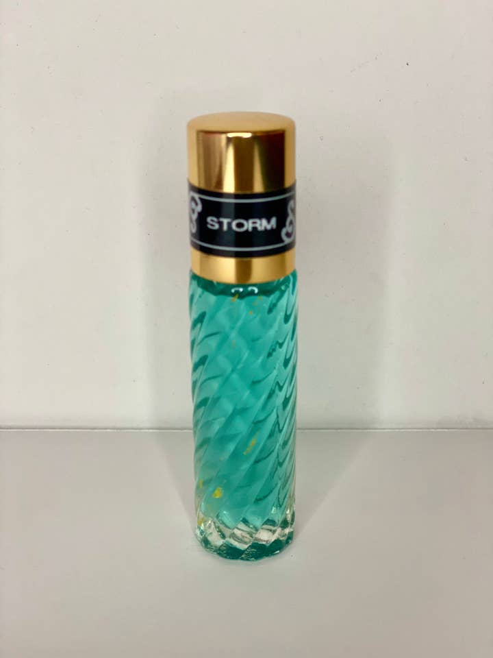 Tormenta para venta al por mayor de Qi Essential Oils