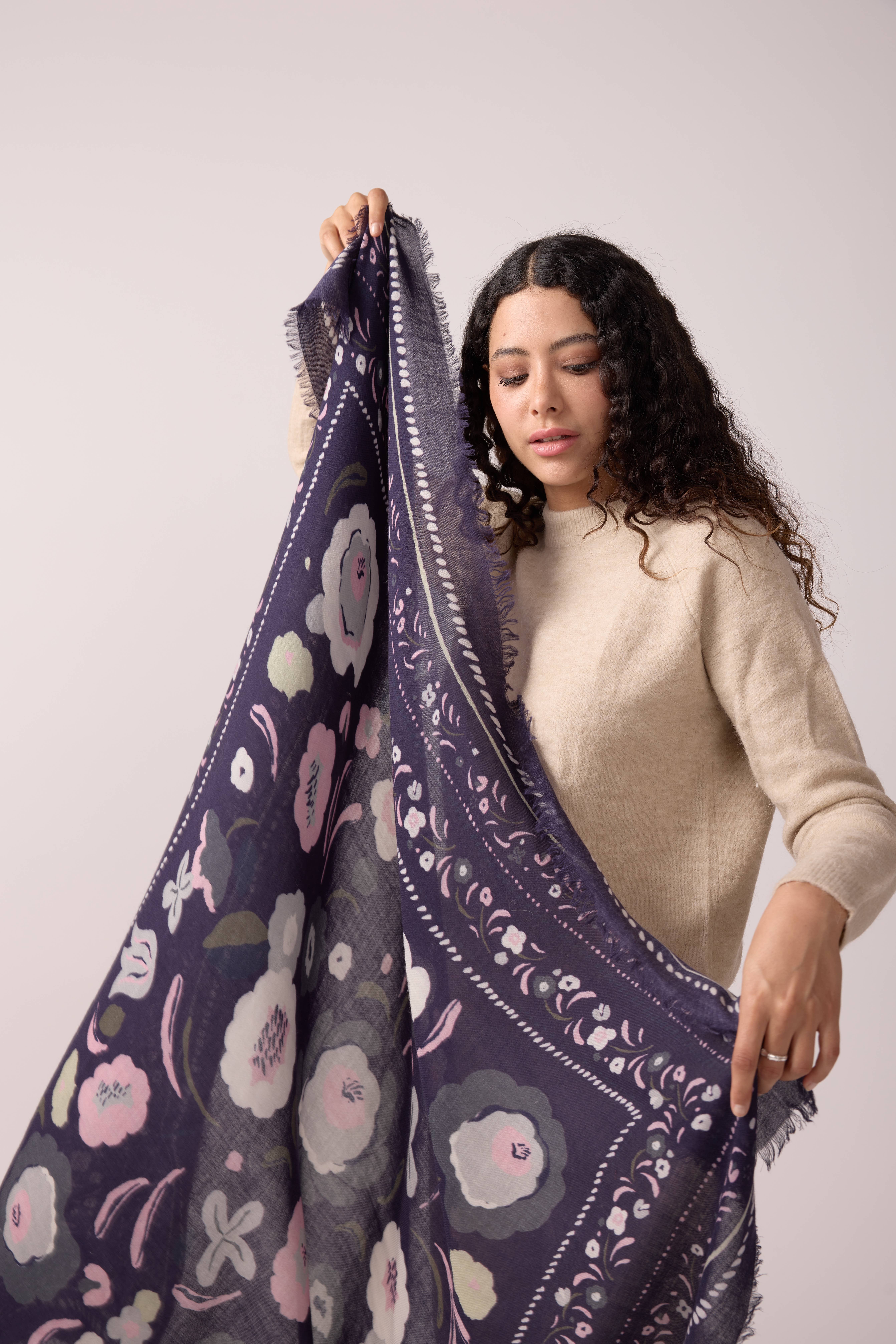 Maradji - Wholesale Scarf - Women's - BALKANS STORM BLUE WOOL AND SILK SCARF4