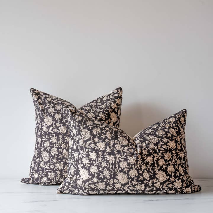 Rug & Weave - Wholesale Throw/Decorative Pillow - MICA Pillow10