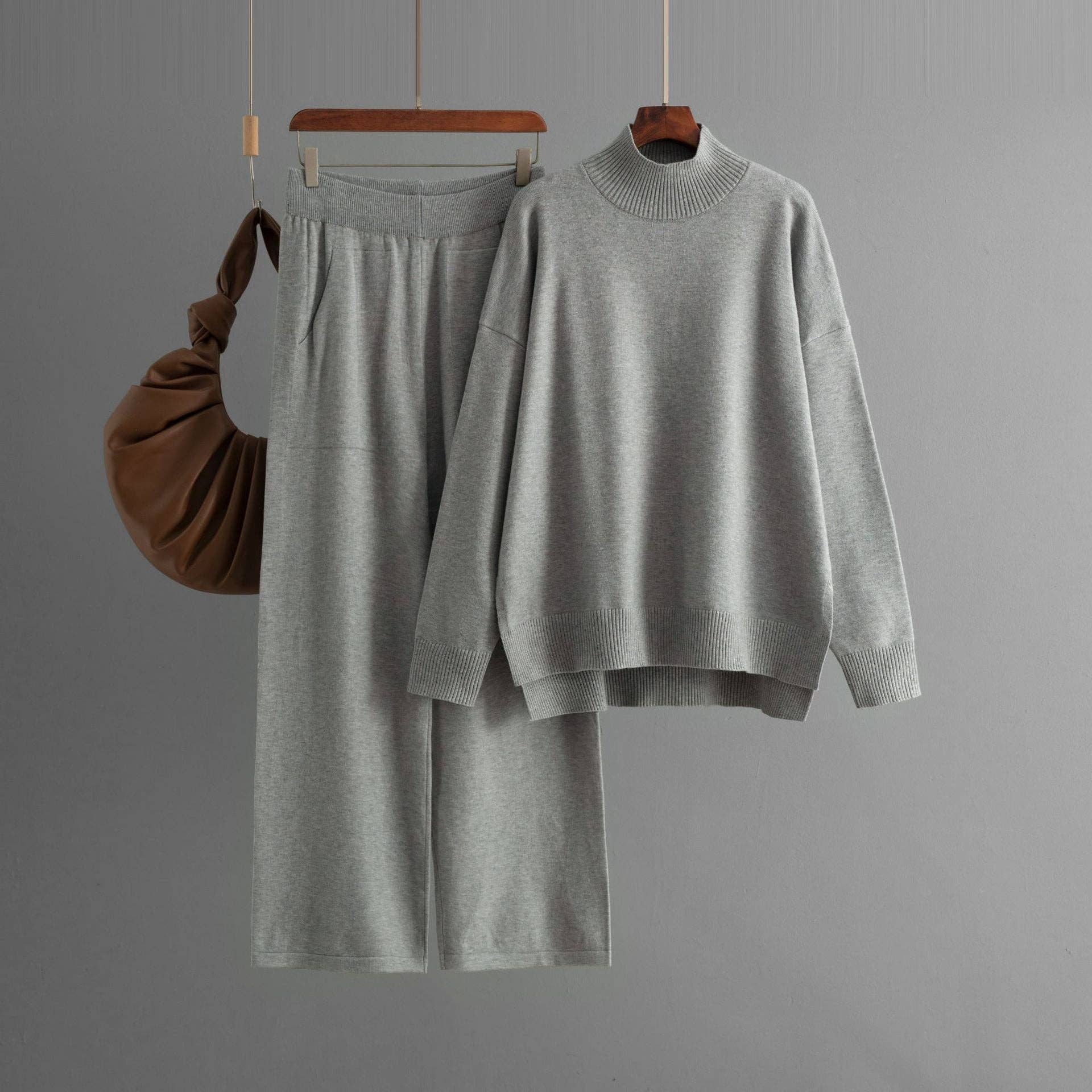 Marayn - Wholesale Lounge Set - Women's - Chic Knit Set Modern Style Cozy Comfort8