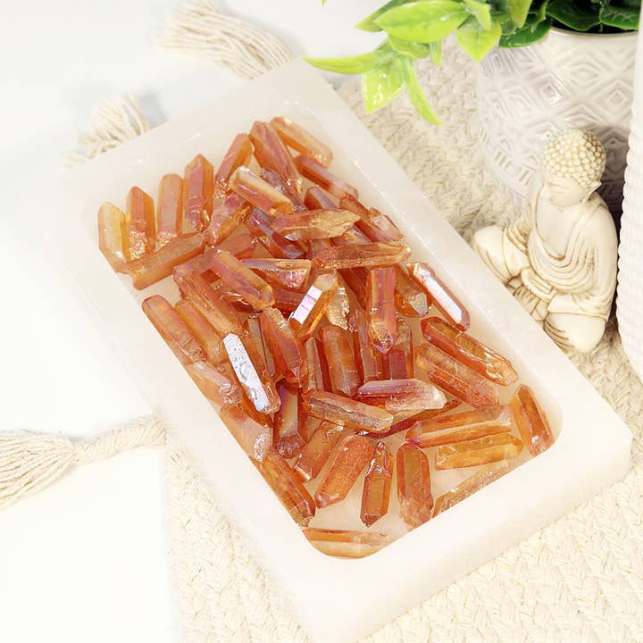 Punti in quarzo Tangerine Aura Crystal per la vendita all'ingrosso da parte di Natures Artifacts Inc