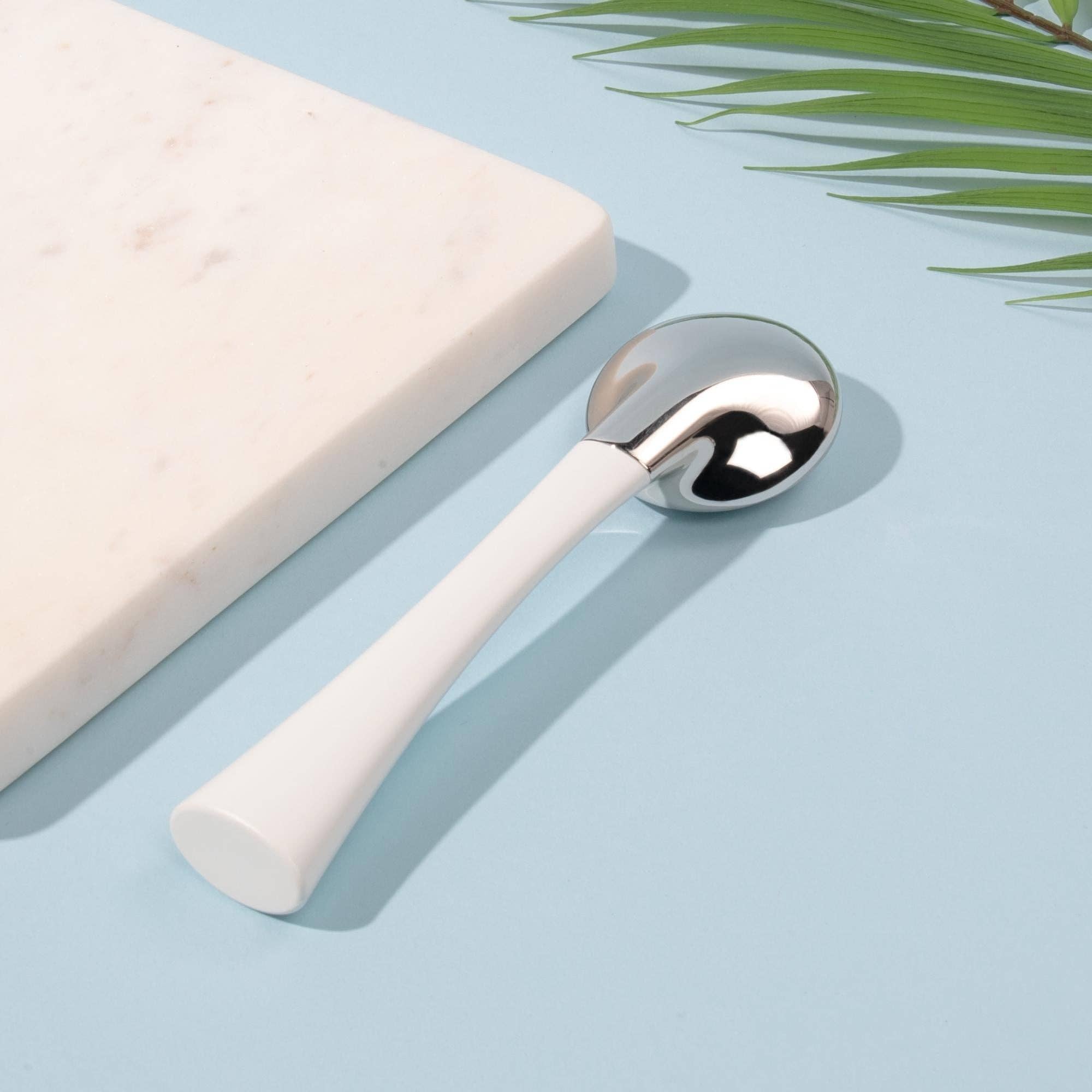 Wonderstripes - Wholesale Face/Beauty Roller - Stainless steel facial massager by Derma Cool2