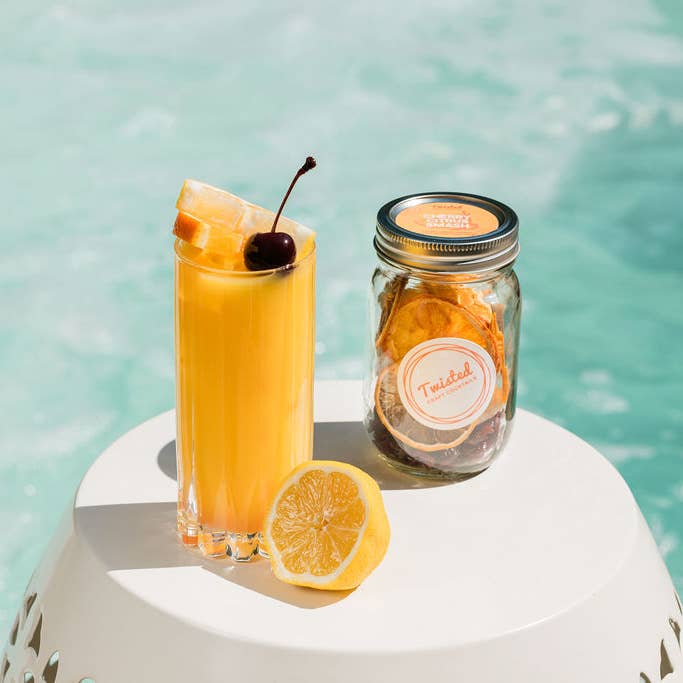 Twisted Craft Cocktails - Wholesale DIY Drink Kit - Craft Cocktail Starter Set (Infusion)4