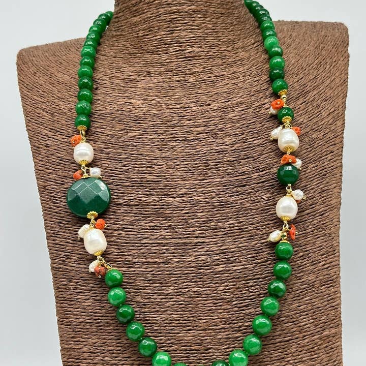 DD Ceramiche Siciliane - Wholesale Beaded/Pearl Necklace - Handcrafted Necklace with Green Stones, Coral and White Pearls V.13
