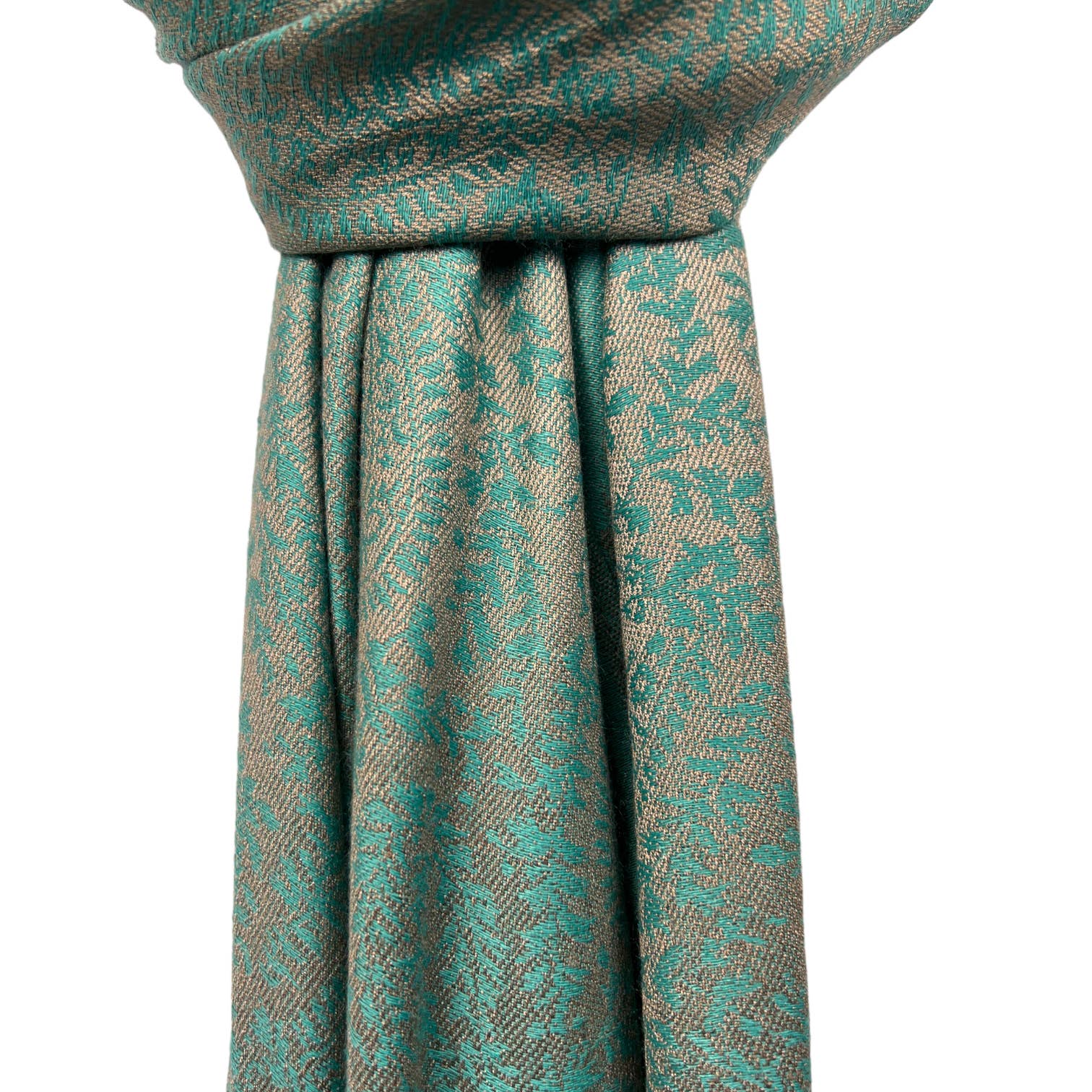 London Scarves - Wholesale Scarf - Women's - Plain pashmina with paisley print finished with fringes11