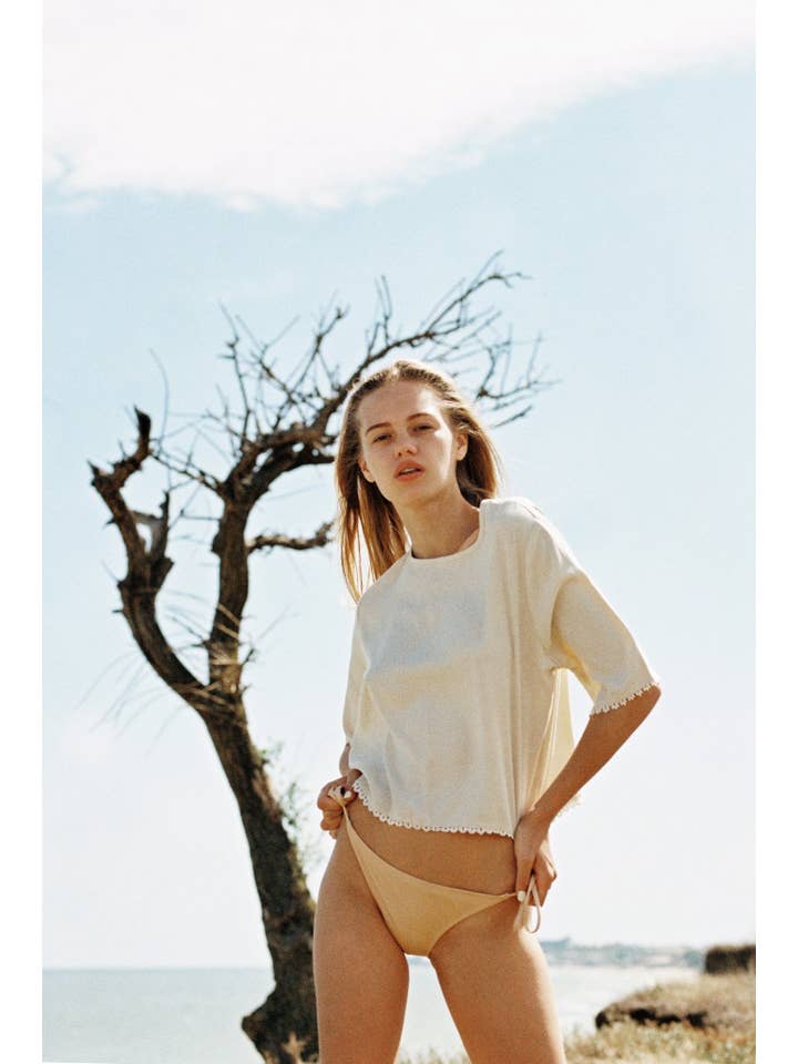 merritt charles - Wholesale Blouse – Women’s - Magnolia Blouse - Sand4