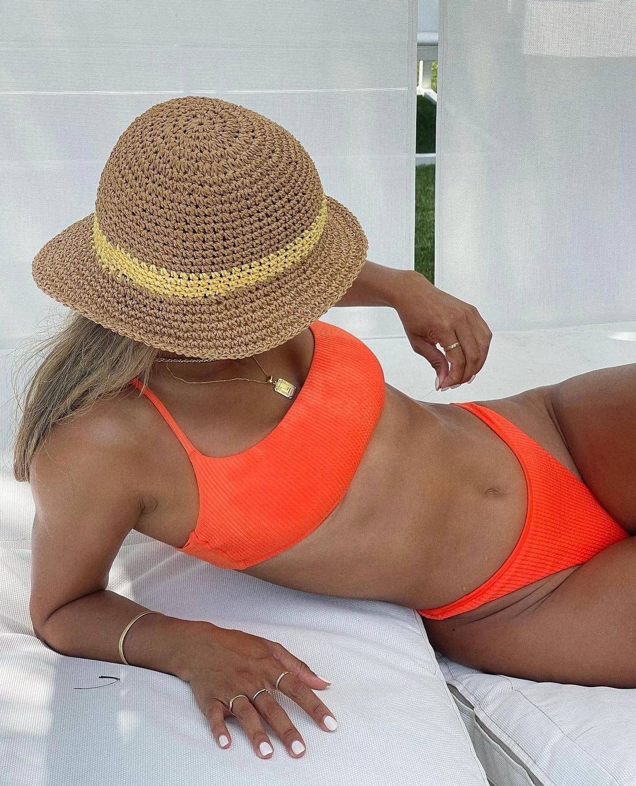 Kismet Showroom - Venta al por mayor Collares con colgantes/abalorios - Collar Inicial Miel35