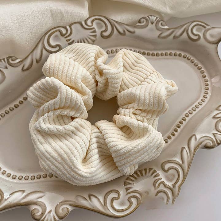ACCITY - Wholesale Scrunchie - Women's - WHITE PLUSH HAIR RING RUBBER BAND HAIR ACCESSORIES_CWAHA3949