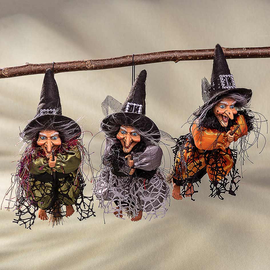 Marketplace24 - Wholesale Decorative Figurine - Kitchen Witch Doll Sirene silver2