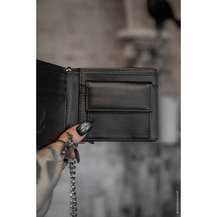 vampirefreaks - Wholesale Wallet - Women's - Anarchy Emboss Bifold Wallet w/ Chain4