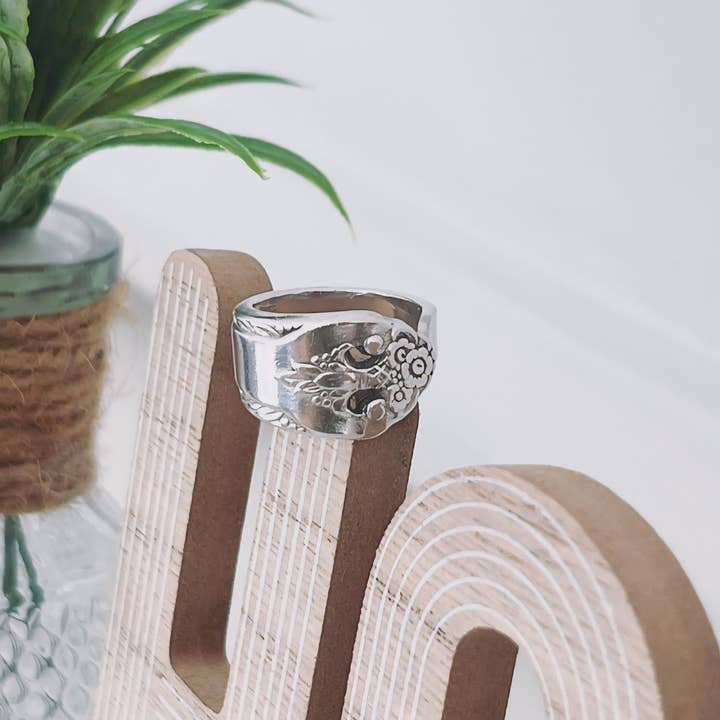 Spoon Jewelry By Emily - Wholesale Cocktail/Statement Ring - Lovely Lady Ring0