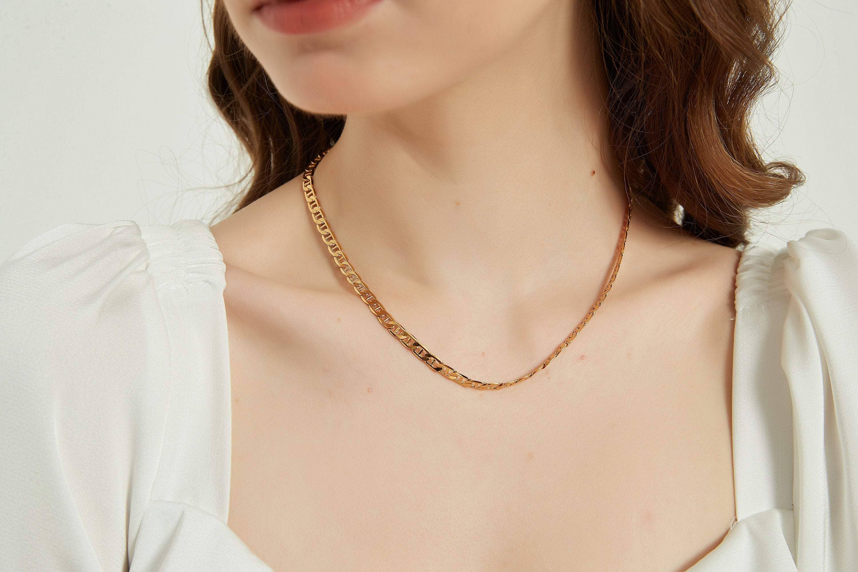 Melange Blanc - Wholesale Link & Chain Necklace - Chloe Gold flat chain dainty layering necklace1