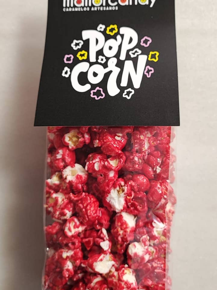 Gourmet strawberry-flavored popcorn for wholesale by MALLORCANDY CARAMELOS ARTESANOS