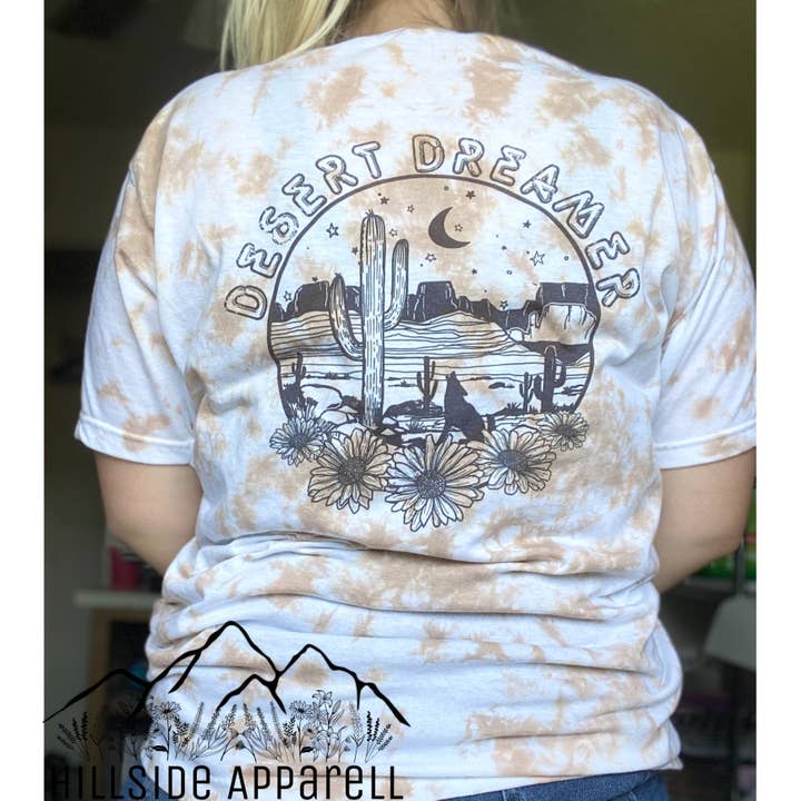 Desert Dreamer Tye Dye Tee for engroshandel hos Hillside Apparell
