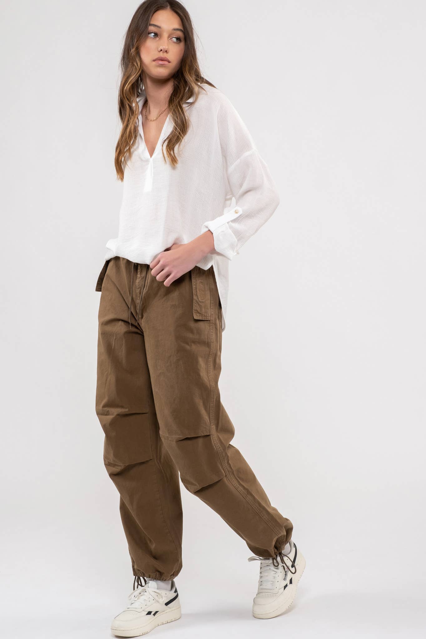 Blu Pepper – wholesale Blus - Dam – KRAGE DELAD HALS LÅNG ÄRM4