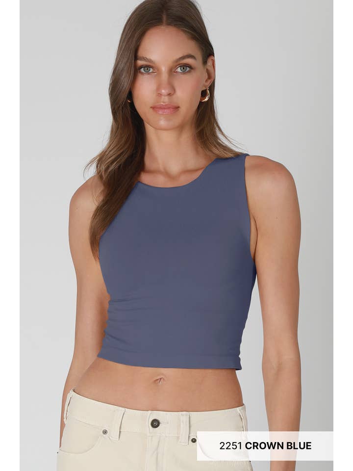 NIKIBIKI - Wholesale Knit Top - Women's - NS8370 - Clean Line Crew Neck Crop Top7