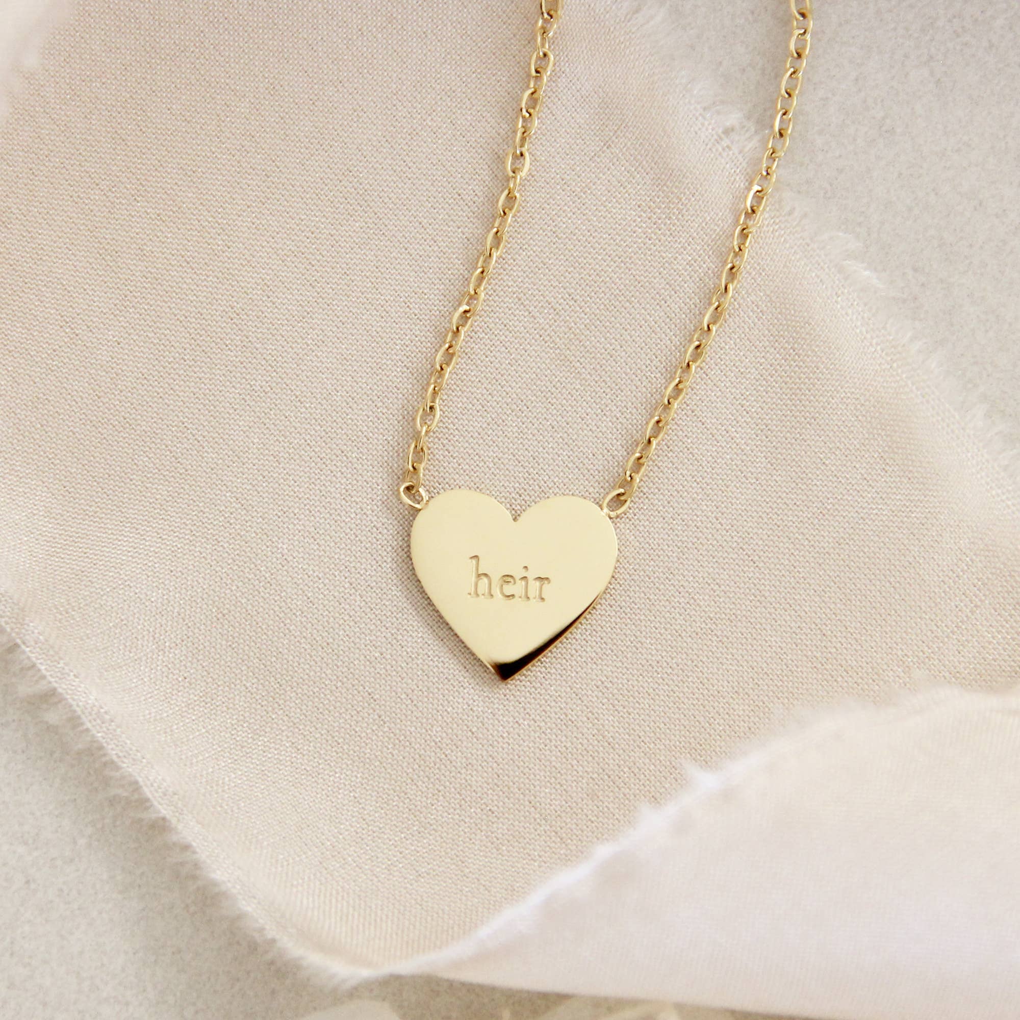 LoveStory Collection – Engroshandel Halskæde med vedhæng – Datter, Arving Hjertehalskæde, Romerne 8:16-173