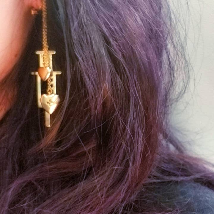 Midnight Springs - Wholesale Dangle Earrings - Syringe Shaped Dangle Earrings 18k Gold Plating1