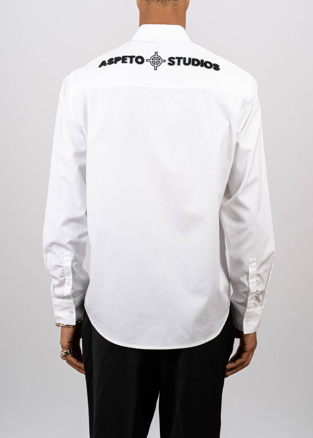 Blanc STUDIOS ASPETO + en vente sur Faire2