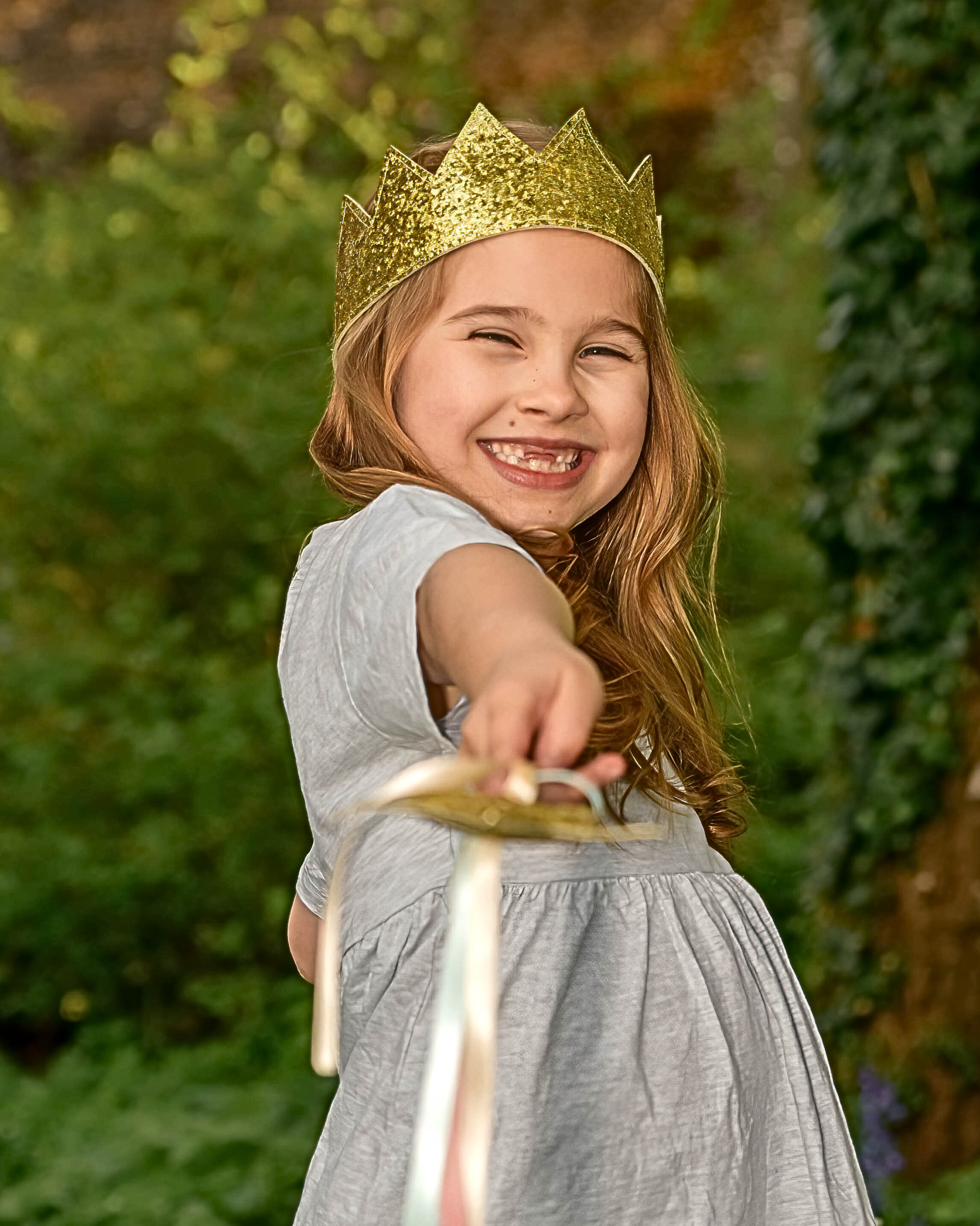 A is for Alice Costumes - Wholesale Toy Wand - Kids - Gold Glitter Magic Wand - Kids Dress Up Accessory6