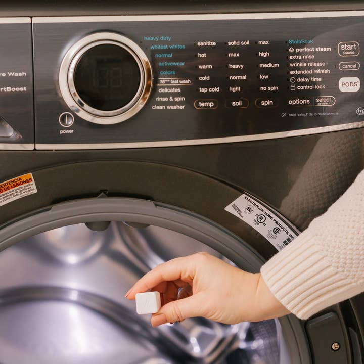 Nellie's Clean - Wholesale Laundry Detergent Powder/Pods - Laundry Cubes – Plastic-Free Detergent Pods - 16 Load Box5