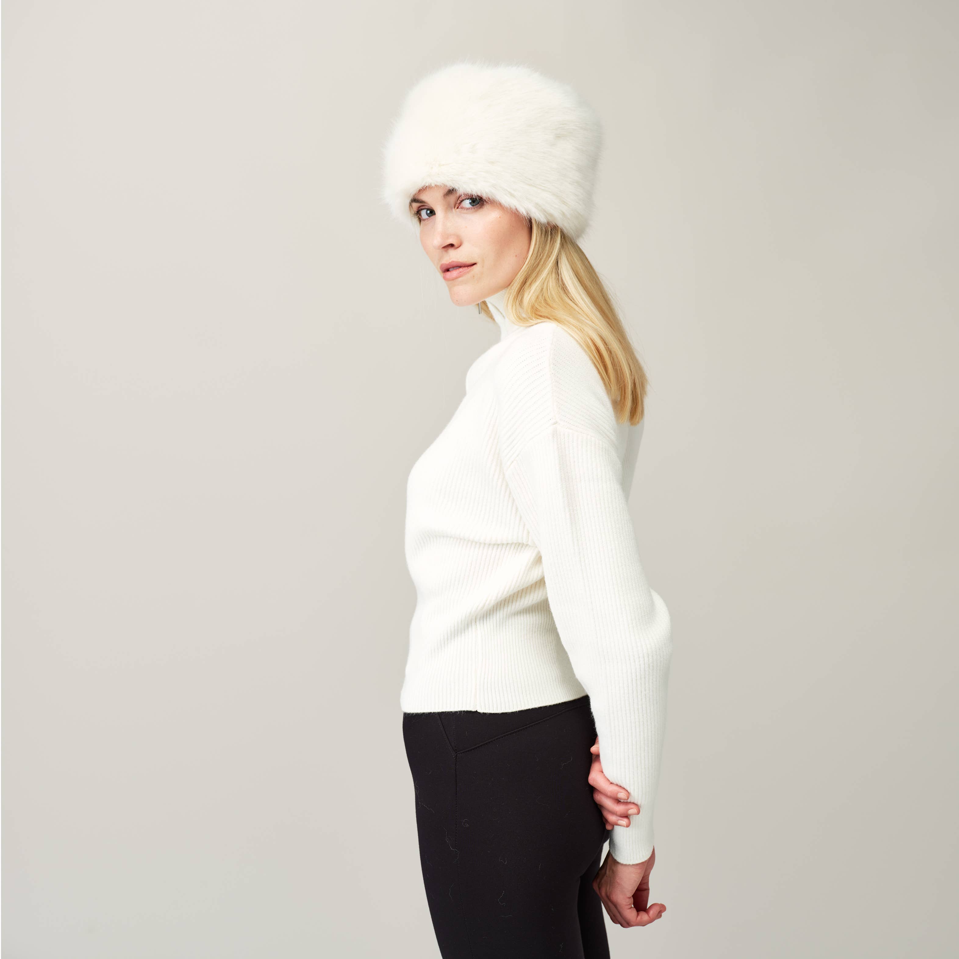 Helen Moore - Wholesale Beret - Women's - Pillbox Hat9