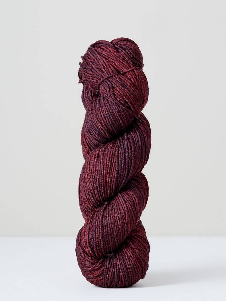 Ernte DK | Schwarze Traube für den Großhandel von Urth Yarns