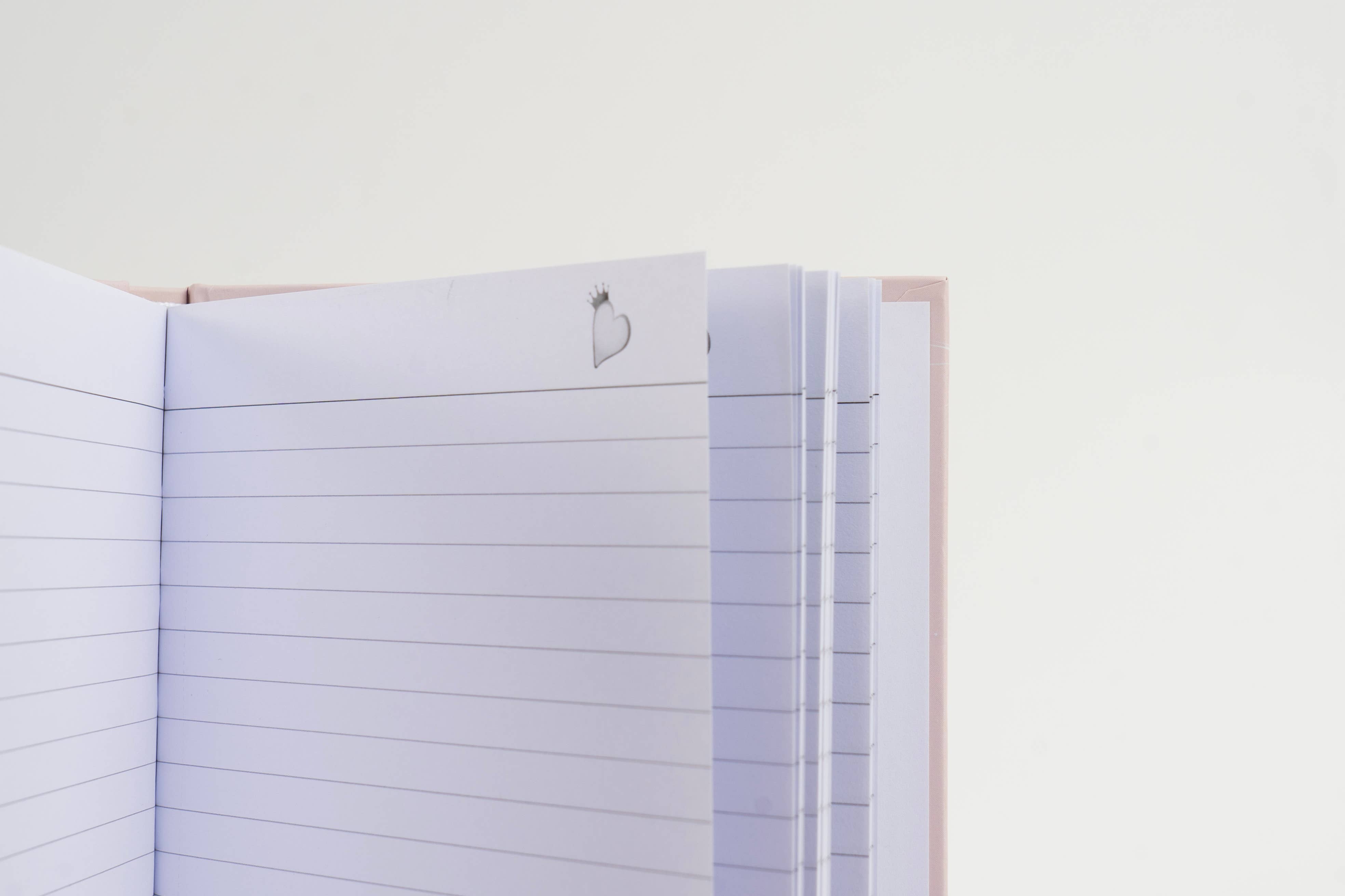 Girl Power 24/7 - Wholesale Gift Bag Set/Pack - Girl Boss Gift Kit - Make An Impact! Designer Set - White2