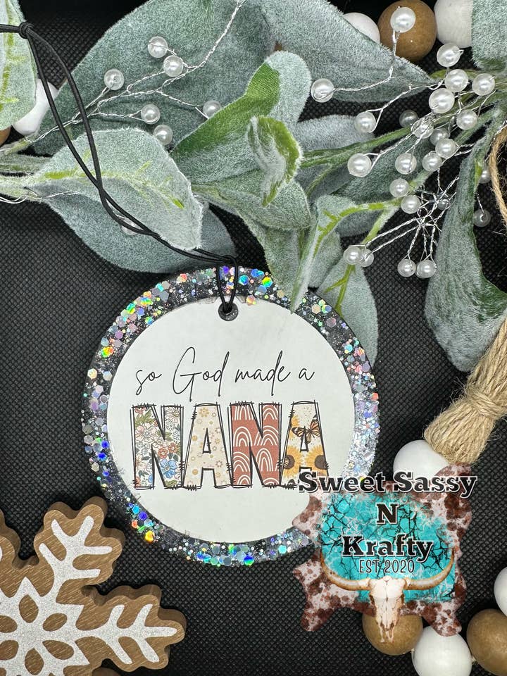 Also hat Gott einen Nana Car Freshie gemacht für den Großhandel von Sweet Sassy N Krafty LLC