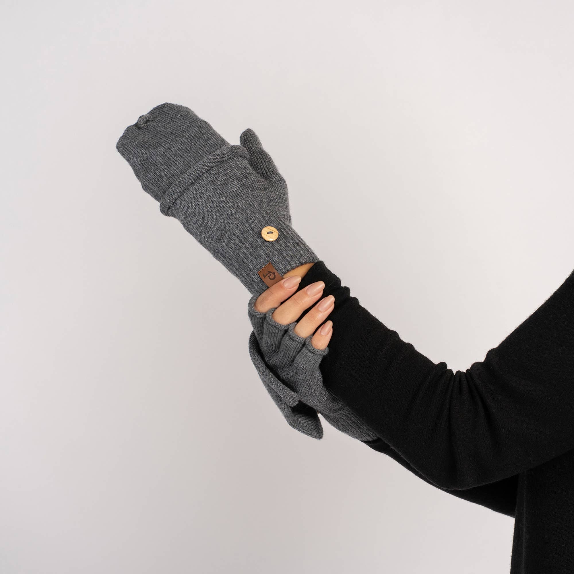 menique - Wholesale Gloves - Women's - Merino Wool Convertible Gloves For Women5