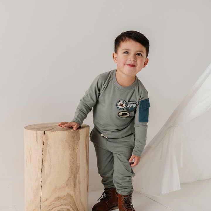 babysprouts clothing company - Wholesale Sweatshirt - Kids - Boy's Raglan Sweatshirt5