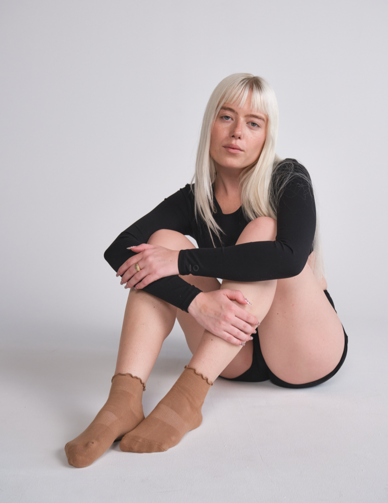 LUCKY HONEY - Wholesale Socks - Women's - Everyday Ruffle Cropped Crew Sock10