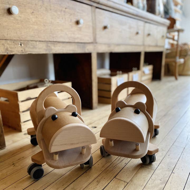 Little Poland Gallery - Wholesale Wood Toy - Kids - BAJO Hippo Ride-On