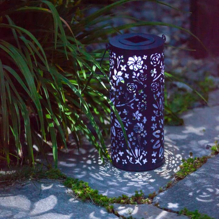 Allsop Home & Garden - Venta al por mayor Luces de exterior/césped - Lámpara solar exterior Metal Bloom de 30 cm - Azul medianoche5
