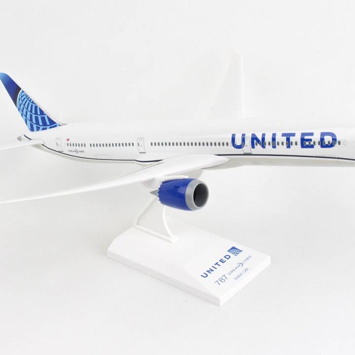 SKYMARKS UNITED 787-10 1/200 para venta al por mayor de Daron Worldwide Trading