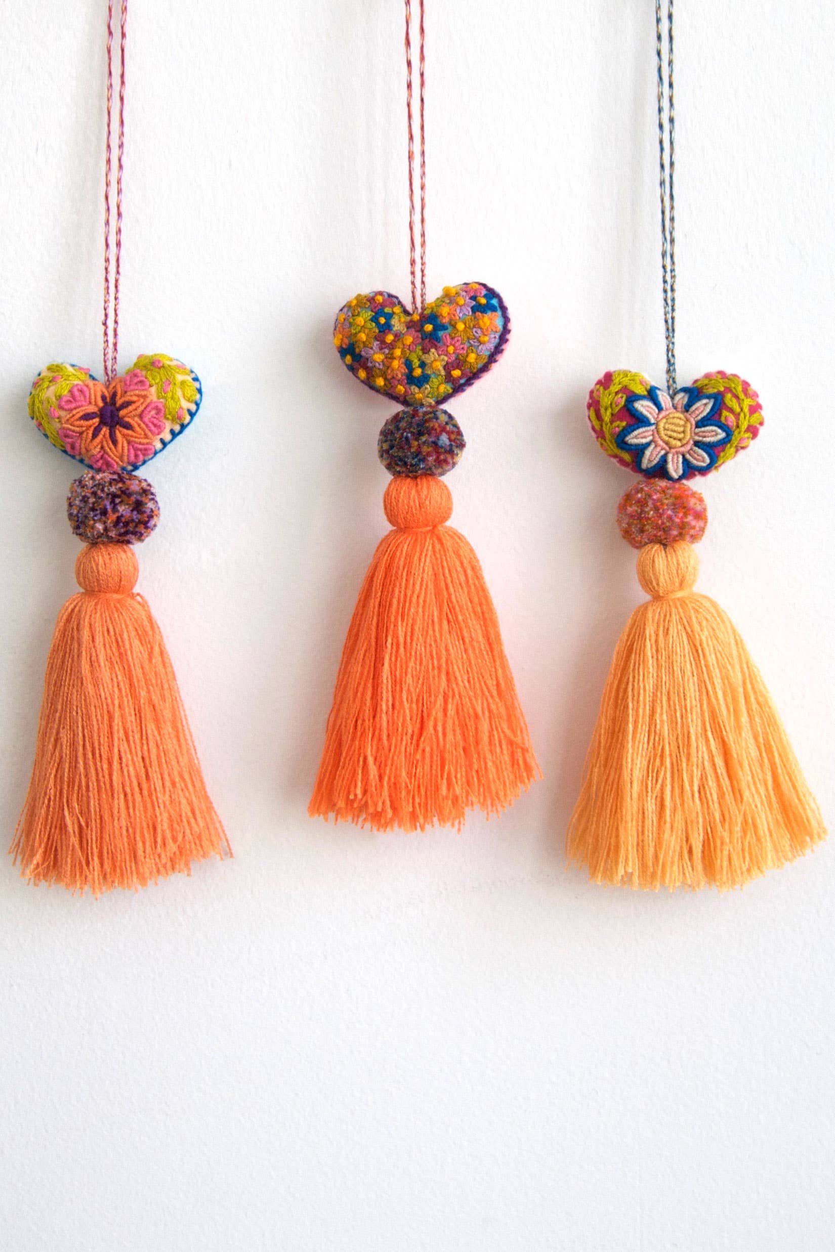 The Global Trunk - Wholesale Ornament - Mini Heart Pom Poms2