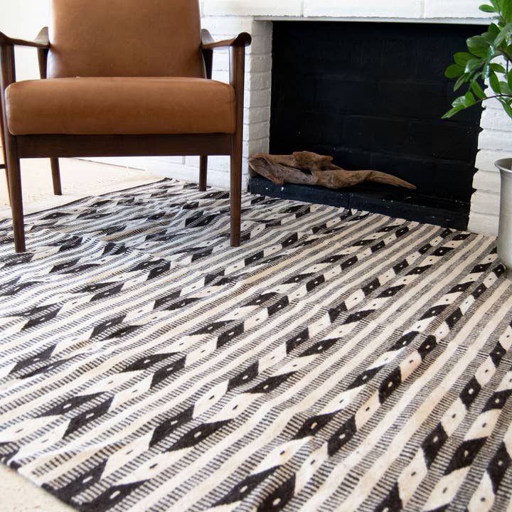 Decor Artesanal - Vente Tapis - Tapis Amérindien avec flèches 7 x 5