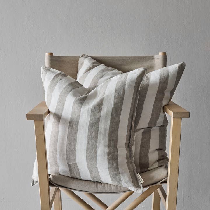 Tell Me More – Großhandel Zierkissenbezug – Holte Kissenbezug 50 x 50 cm aus stonewashed Leinen6