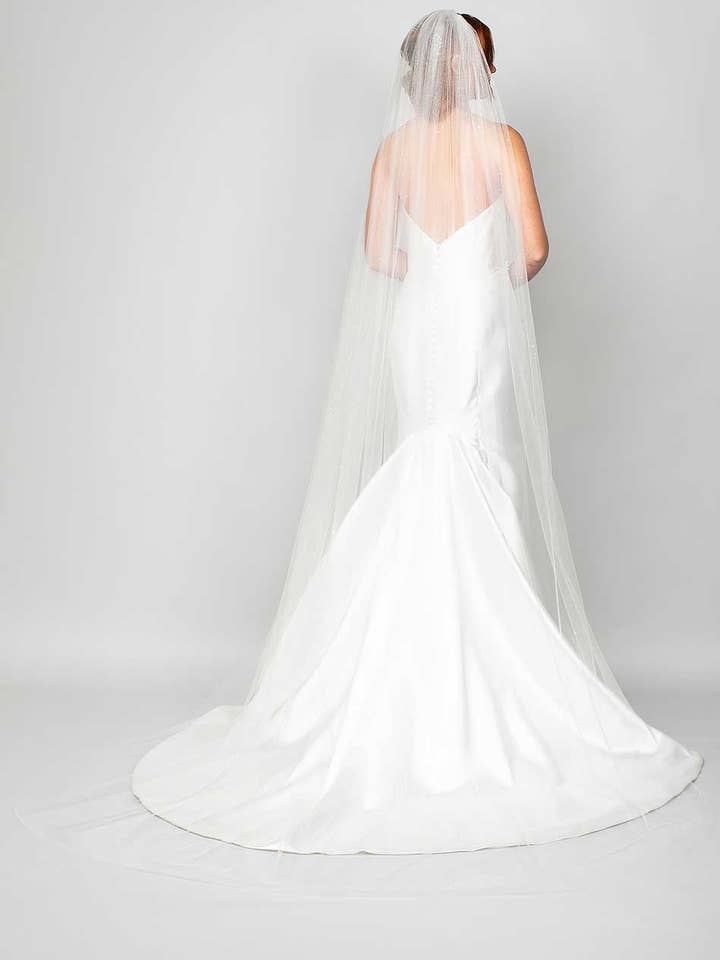 Opulenz Kristallkathedrale Schleier für den Großhandel von Ariel Taub