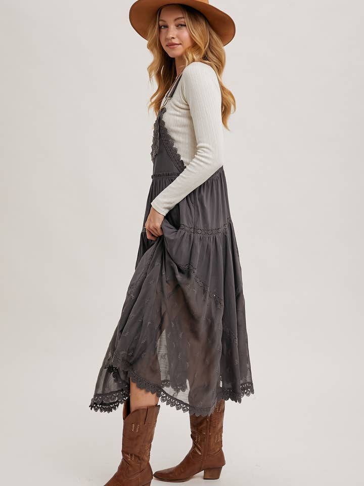 Bluivy - Wholesale Dress – Women's - LACE EMBROIDERED TULLE BIB MAXI DRESS8