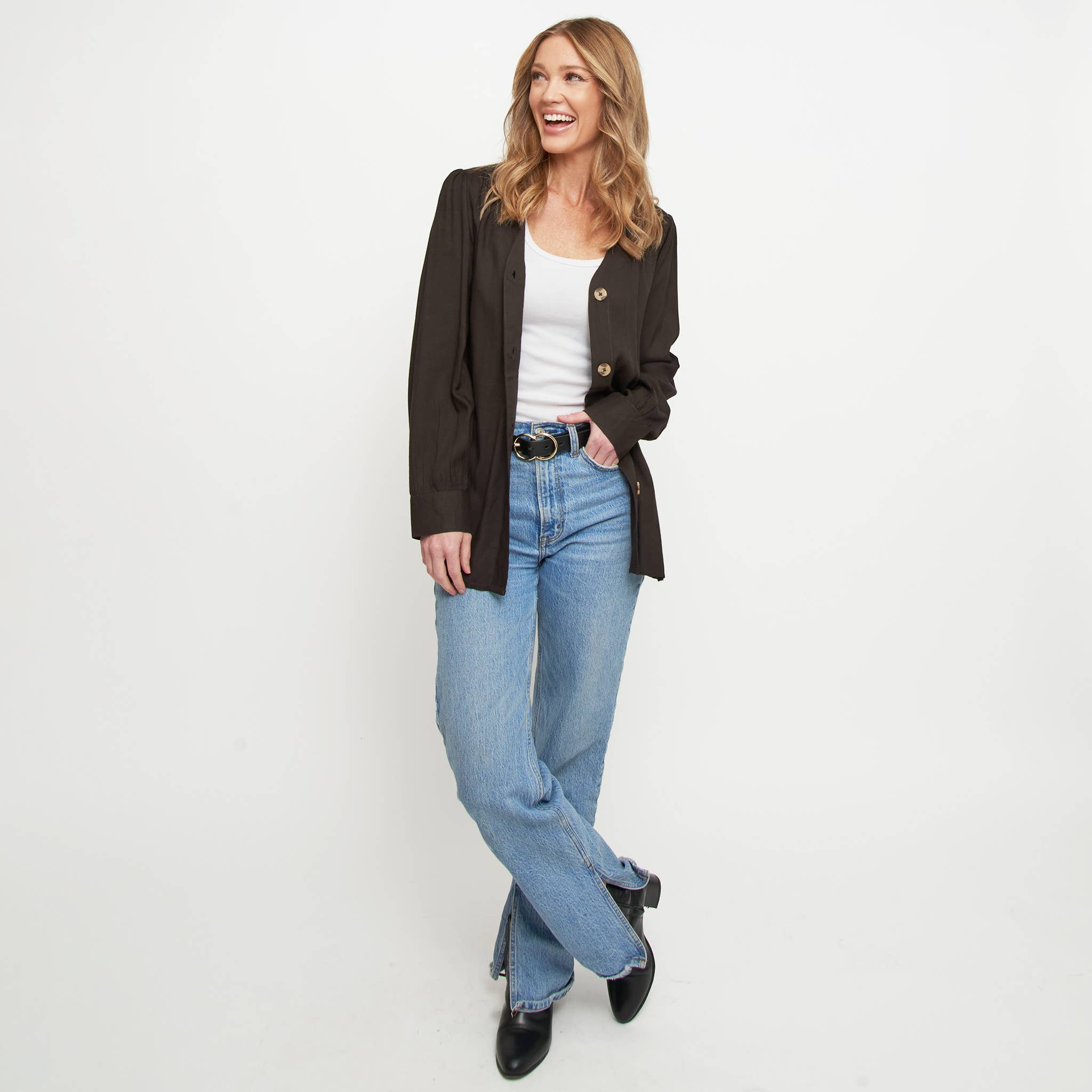 Elsie & Zoey - Vente Chemisier – femme - Blouse boutonnée Izara à manches longues et col en V4